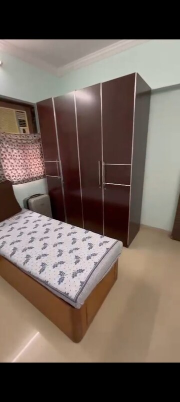 Bedroom in 2 BHK Apartment at Kalina – for Rent
