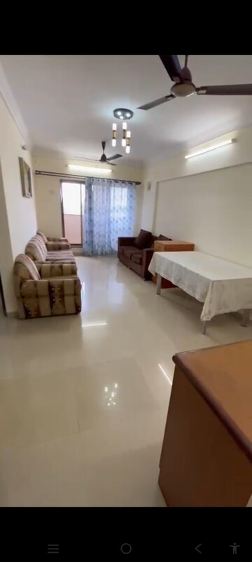 2 BHK Apartment For Rent in Kalina