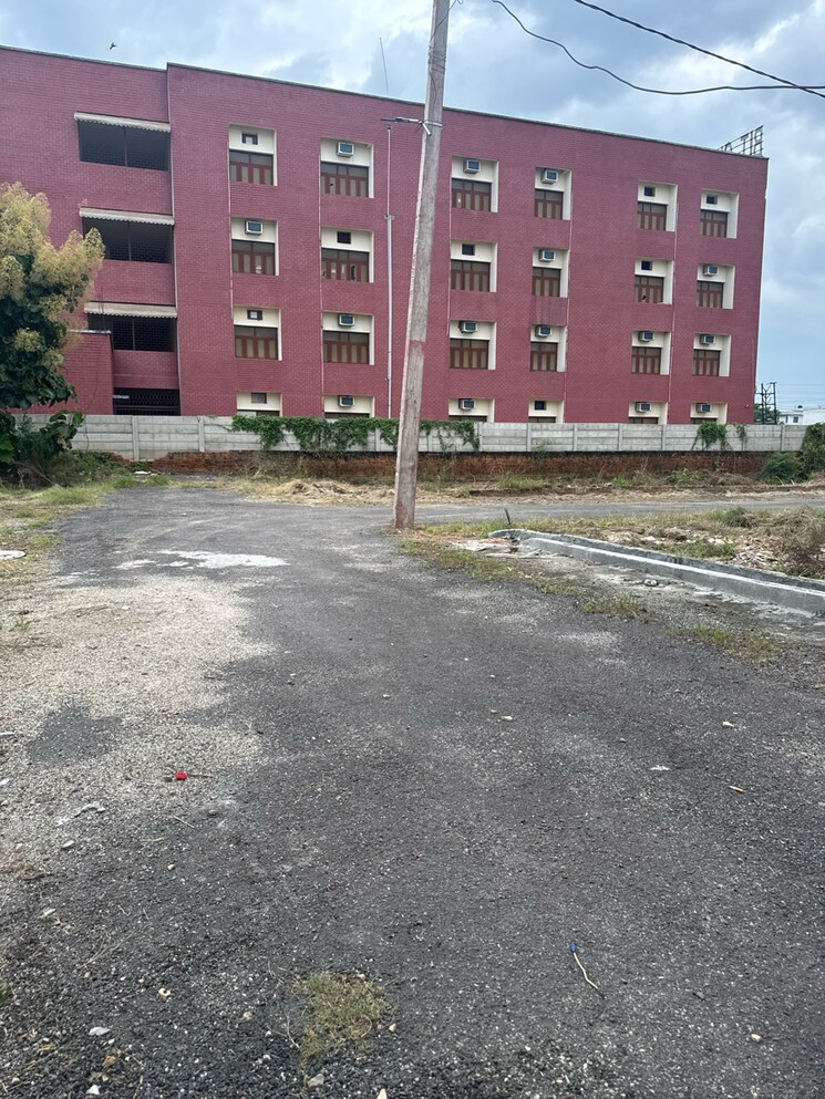 Exterior View, baghpat road  125 Sq.Yd. Plot In Baghpat Road Meerut 9104914