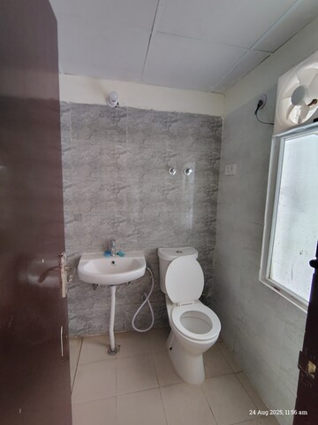 Bathroom in 2 BHK Apartment at Amrapali Enchante, Tech Zone 4 Greater Noida – for Rent