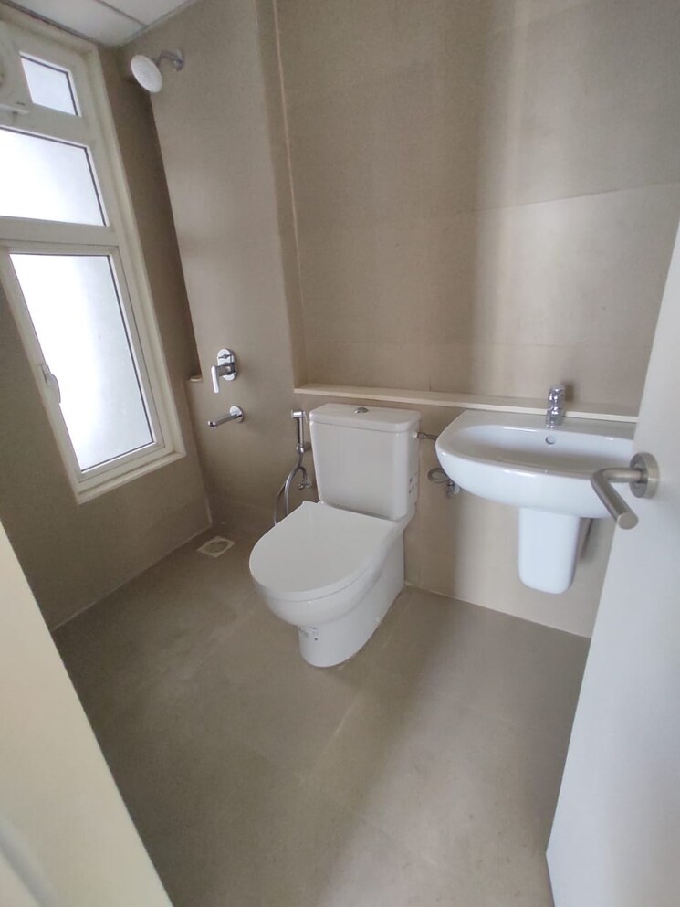 Bathroom, tata-serein 1 Bedroom 446 Sq.Ft. Apartment In Pokhran Road No Two Thane 9104929