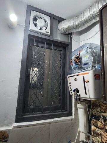 Balcony in 3 BHK Builder Floor at Mahavir Enclave 1 – for Rent