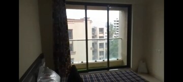 Room in 3 BHK Apartment at Vakola – for Rent