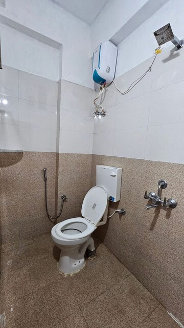 Bathroom in 2 BHK Apartment at Ten Madhapur, Madhapur – for Rent