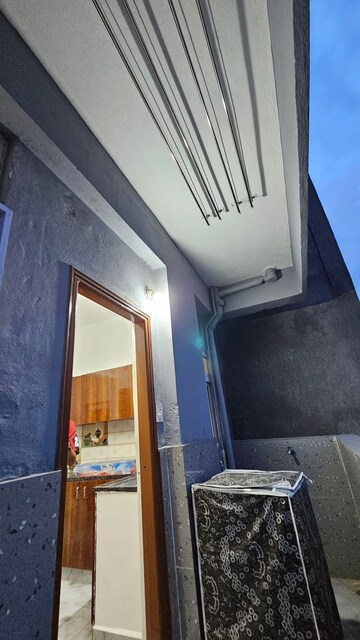 Furnished Amenities in 2 BHK Apartment at Ten Madhapur, Madhapur – for Rent