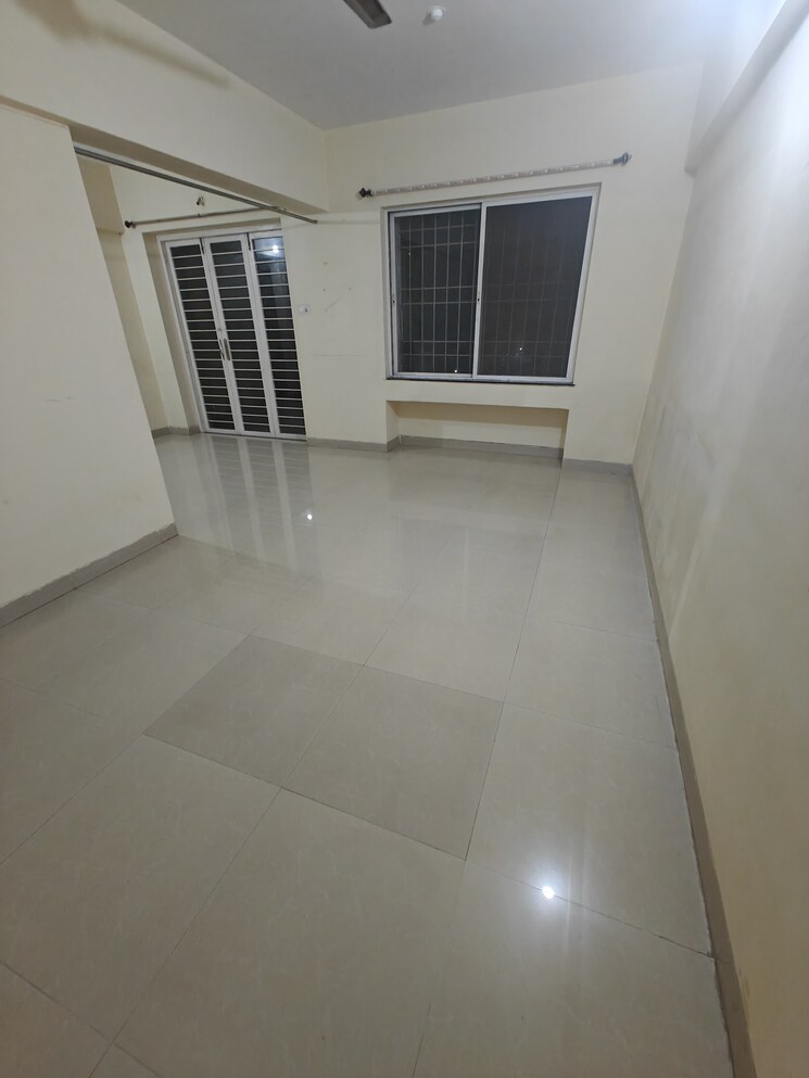 Room, whispering-winds 2 Bedroom 850 Sq.Ft. Apartment In Aundh Pune 9104962