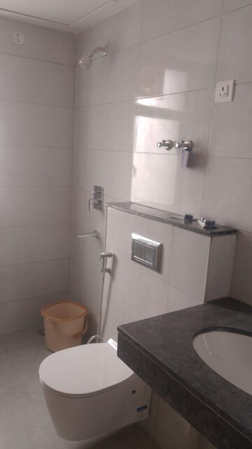 Bathroom in 4 BHK Villa at Jaypee Green Villas, Jaypee Greens – for Rent