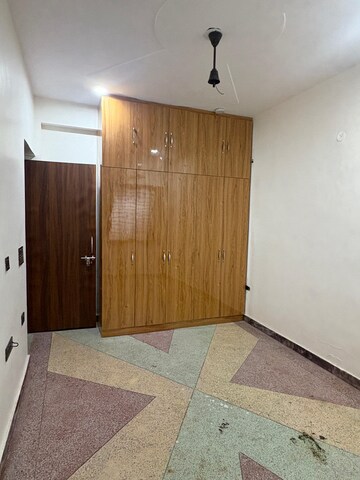 Room in 4 BHK Villa at Jaypee Green Villas, Jaypee Greens – for Rent