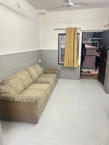 Living Room in 2 BHK Apartment at Evershine Park, Andheri West – for Rent