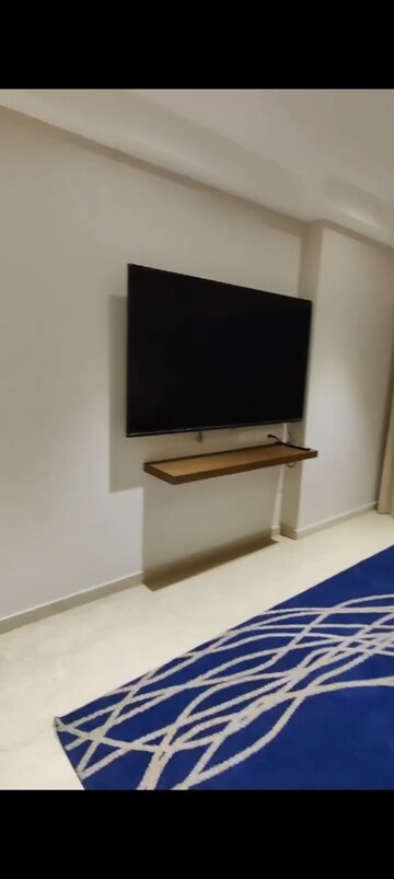 Room in 2 BHK Apartment at Bandra East – for Rent