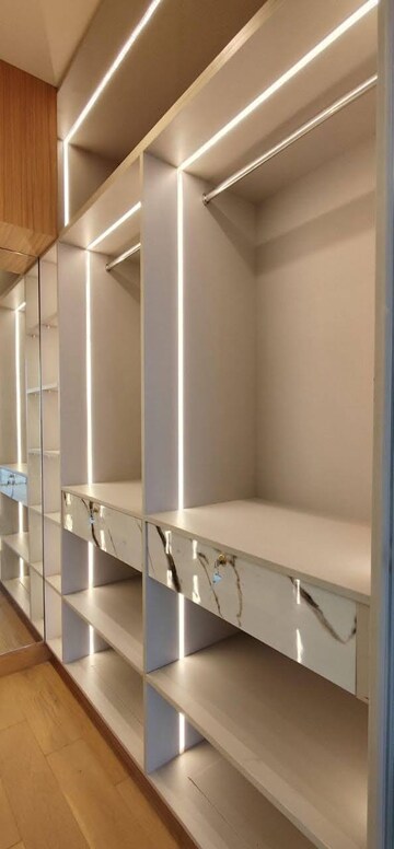 Room in 3 BHK Apartment at Bhartiya City Leela Residences, Thanisandra Main Road – for Rent