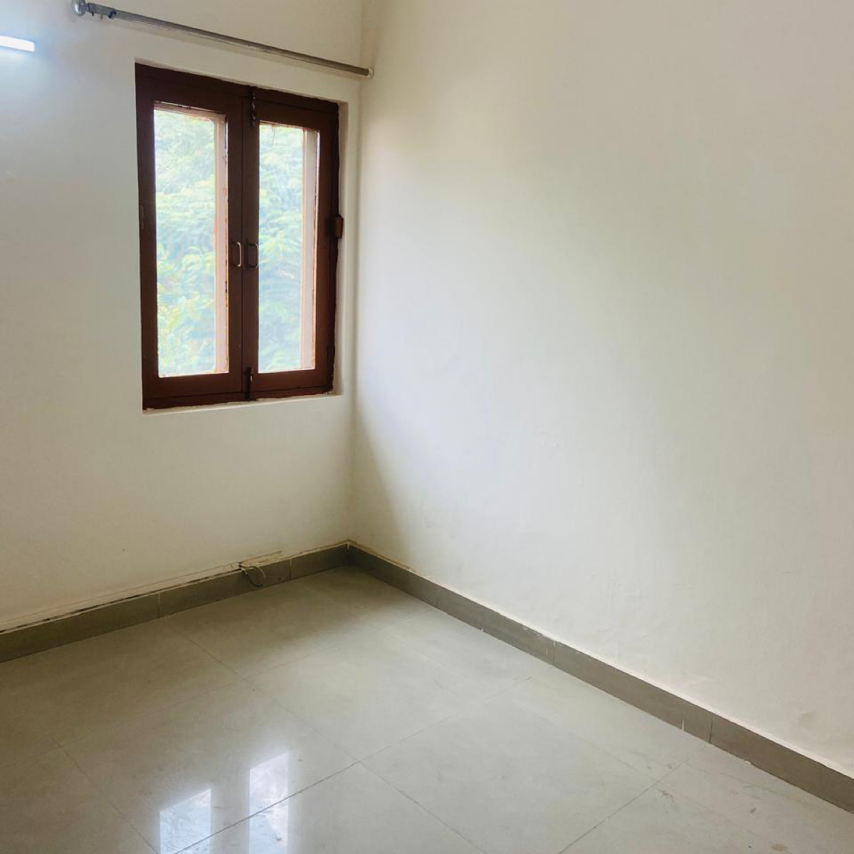 3 BHK + Servant Room 1700 Sq.Ft. Apartment in Arun Vihar Sector 37