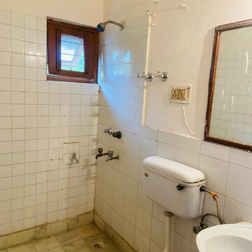 Bathroom in 3 BHK Apartment at Arun Vihar Sector 37, Sector 37 – for Rent