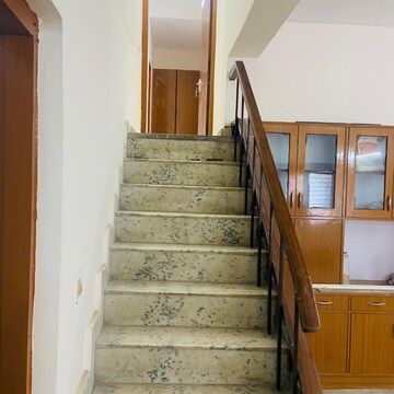 Staircase in 3 BHK Apartment at Arun Vihar Sector 37, Sector 37 – for Rent