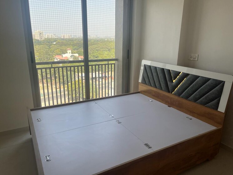 Master Bedroom, shela 3 Bedroom 2183 Sq.Ft. Apartment In Shela Ahmedabad 9105076