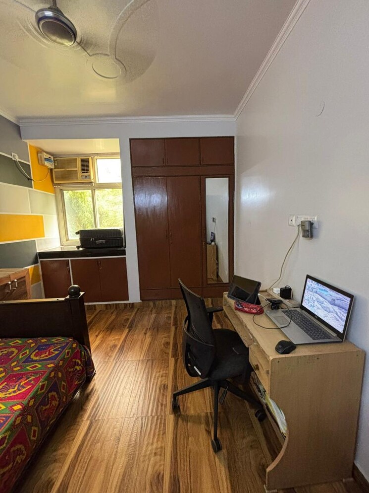 Team Area, sector 9 dwarka 3 Bedroom 1400 Sq.Ft. Apartment In Sector 9 Dwarka Delhi 9105116