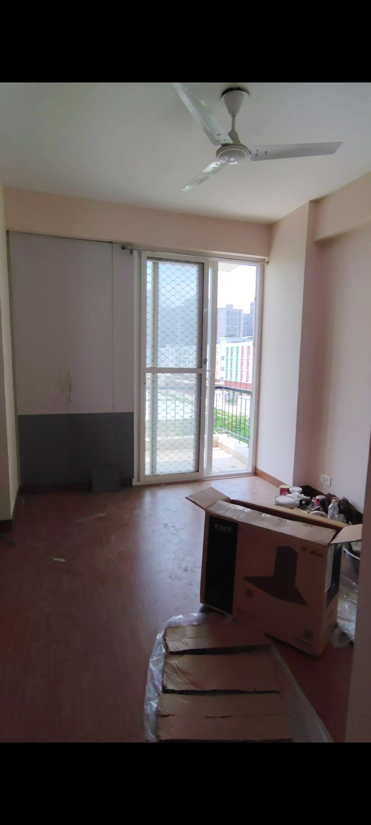 Room, amrapali-dream-valley 2 Bedroom 805 Sq.Ft. Apartment In Tech Zone 4 Greater Noida Greater Noida 9105120