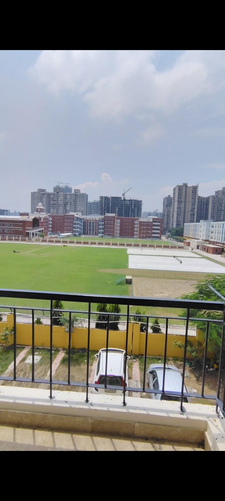 Exterior View, amrapali-dream-valley 2 Bedroom 805 Sq.Ft. Apartment In Tech Zone 4 Greater Noida Greater Noida 9105120