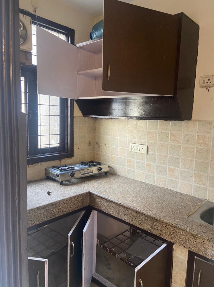 Kitchen, kalkaji 1 Bedroom 566 Sq.Ft. Builder Floor In Kalkaji Delhi 9105135
