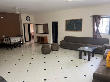 Room in 3 BHK Apartment at South Bopal – for Rent