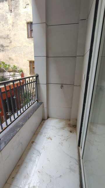 Balcony in 2 BHK Builder Floor at Dwarka Mor – for Rent