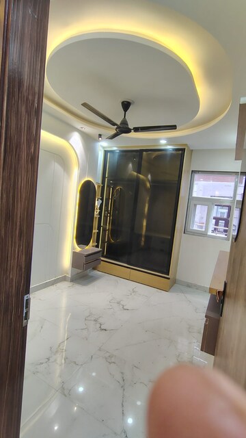 Living Room in 2 BHK Builder Floor at Dwarka Mor – for Rent
