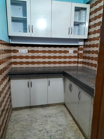 1 BHK Villa For Rent in RWA Apartments Sector 122, Sector 122