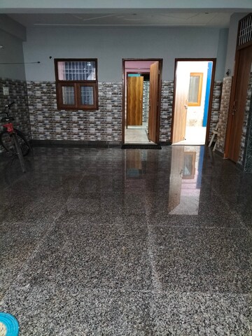 Parking in 1 BHK Villa at RWA Apartments Sector 122, Sector 122 – for Rent