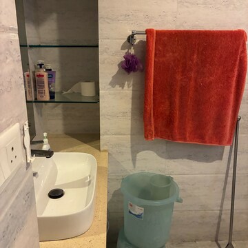 Bathroom in 2.5 BHK Apartment at RWA Apartments Sector 37, Arun Vihar – for Rent