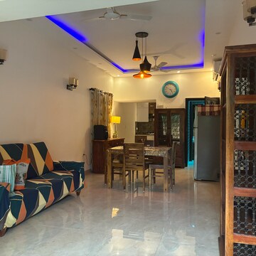 2.5 BHK Apartment For Rent in RWA Apartments Sector 37, Arun Vihar