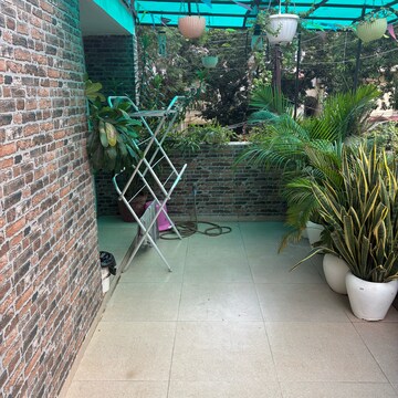Balcony in 2.5 BHK Apartment at RWA Apartments Sector 37, Arun Vihar – for Rent