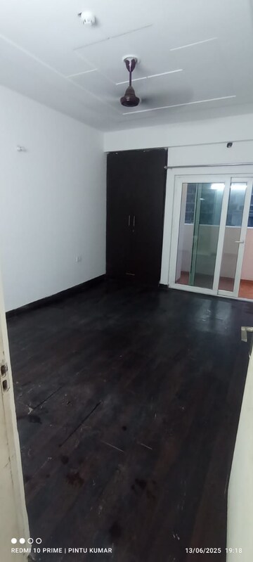 3.5 BHK Apartment For Rent in Homes 121, Sector 121