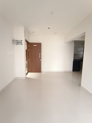 Room in 1 BHK Apartment at Goyal Sea Rock, Borivali West – for Sale