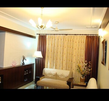 Living Room in 3.5 BHK Apartment at Hextax Commune, Sector 43 – for Rent