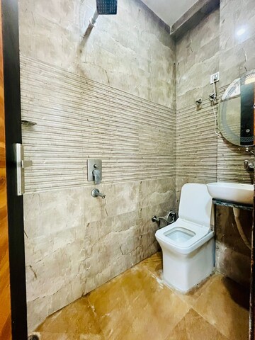 Attached Bathroom in 2 BHK Builder Floor at Dwarka – for Rent