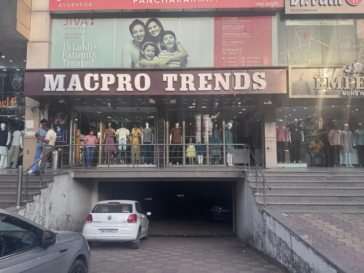 Showroom For Rent in Rajpur Road 