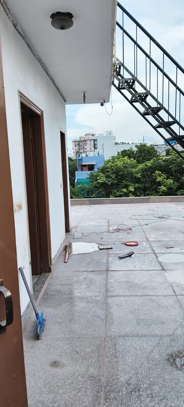 Balcony in 1.5 BHK Independent House at RWA Apartments Sector 61, Sector 61 – for Rent
