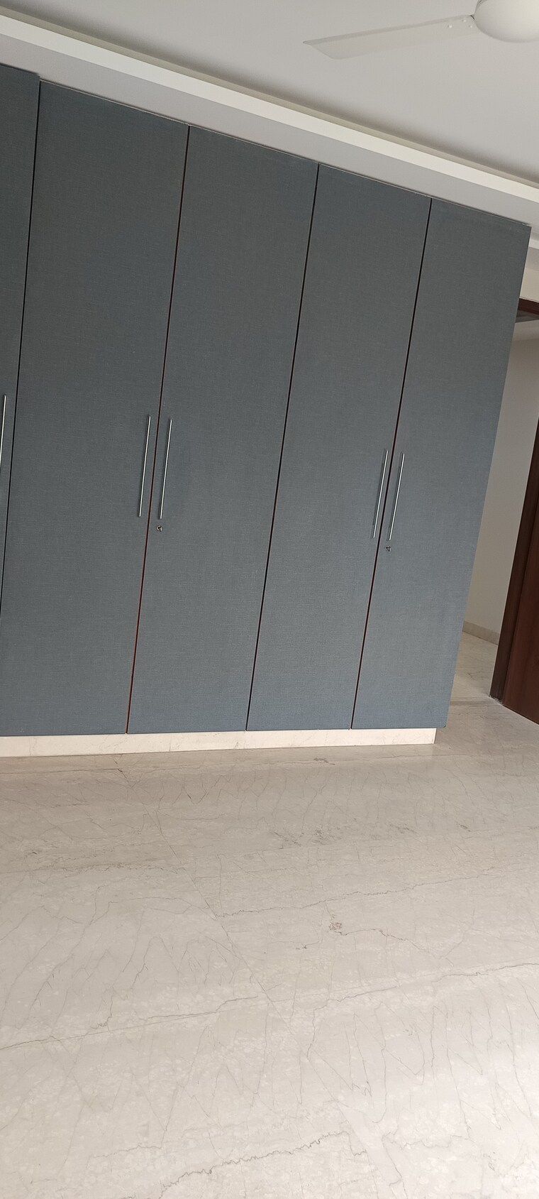 Room, rohini sector 11 3 Bedroom 1100 Sq.Ft. Builder Floor In Rohini Sector 11 Delhi 9105329