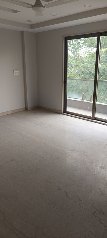 3 BHK Builder Floor For Sale in Rohini Sector 11