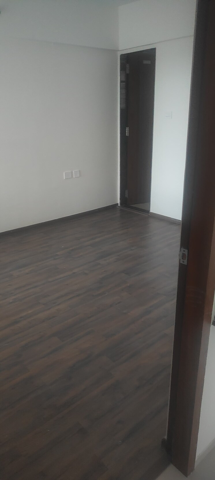 Room, saarrthi-skybay-ii 2.5 Bedroom 1200 Sq.Ft. Apartment In Mahalunge Pune 9105371