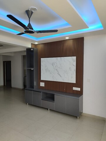 3 BHK Builder Floor – Exterior View View at Sector 7 Wave City - for Rent