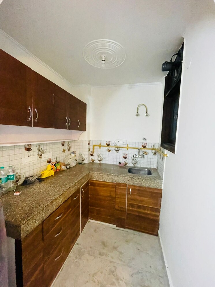 Kitchen, rajpur khurd extension 1 Bedroom 450 Sq.Ft. Independent House In Rajpur Khurd Extension Delhi 9105370