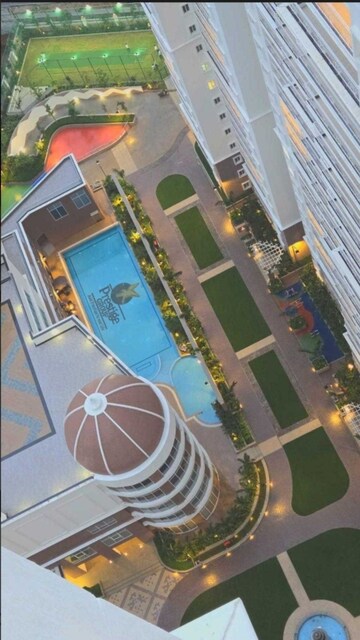 Swimming Pool in 3 BHK Apartment at Prestige Beverly Hills, Kokapet – for Rent