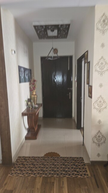 Furnished Amenities in 3 BHK Apartment at Sector 105 – for Rent