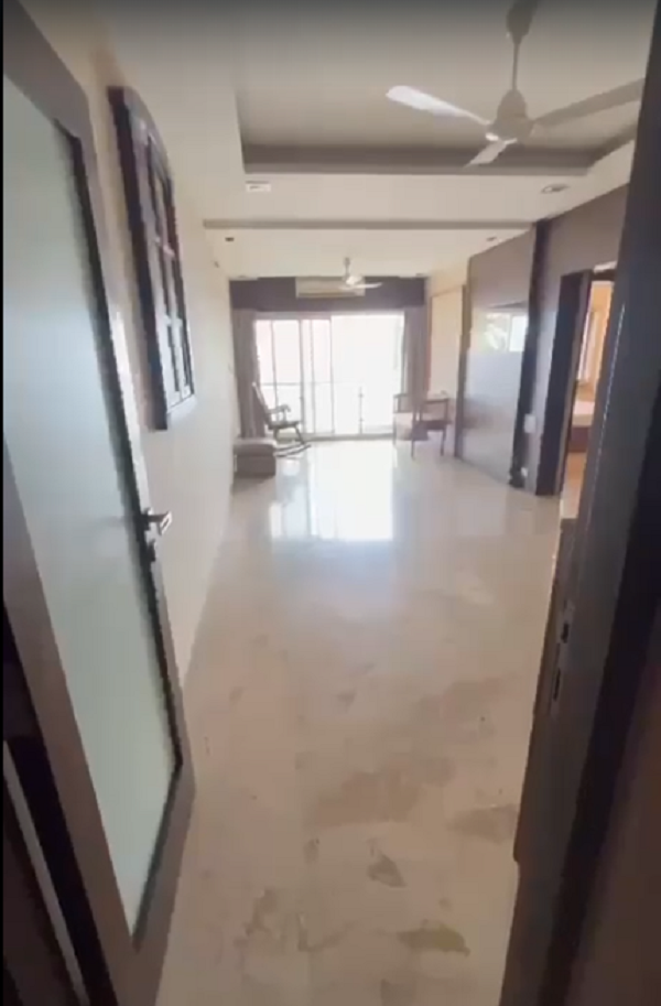 3 BHK + Extra Room Apartment For Sale in Rajesh Estate Agent