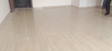 Room in 2 BHK Apartment at K Raheja Raheja Residency, Malad East – for Rent