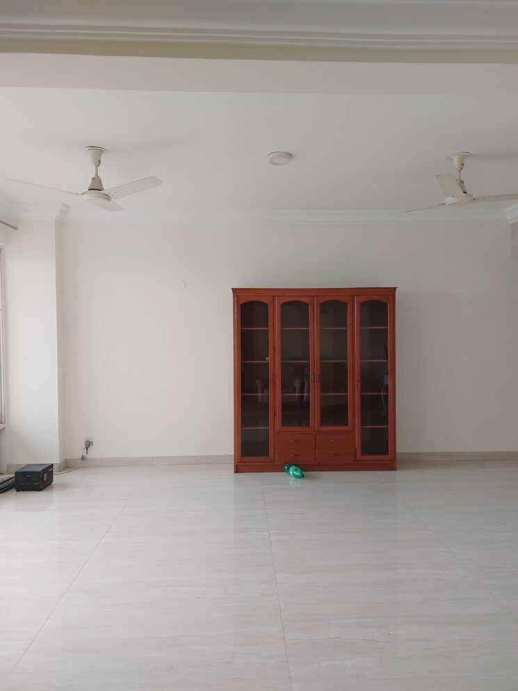 Room, dlf-regency-park-i 2 Bedroom 1150 Sq.Ft. Apartment In Dlf Phase iv Gurgaon 9105508