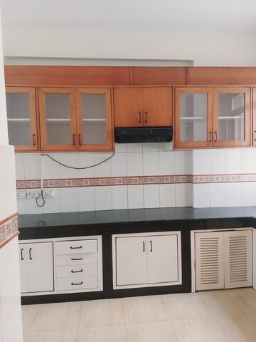 2 BHK Apartment – Exterior View View at DLF Regency Park I, Dlf Phase iv - for Rent