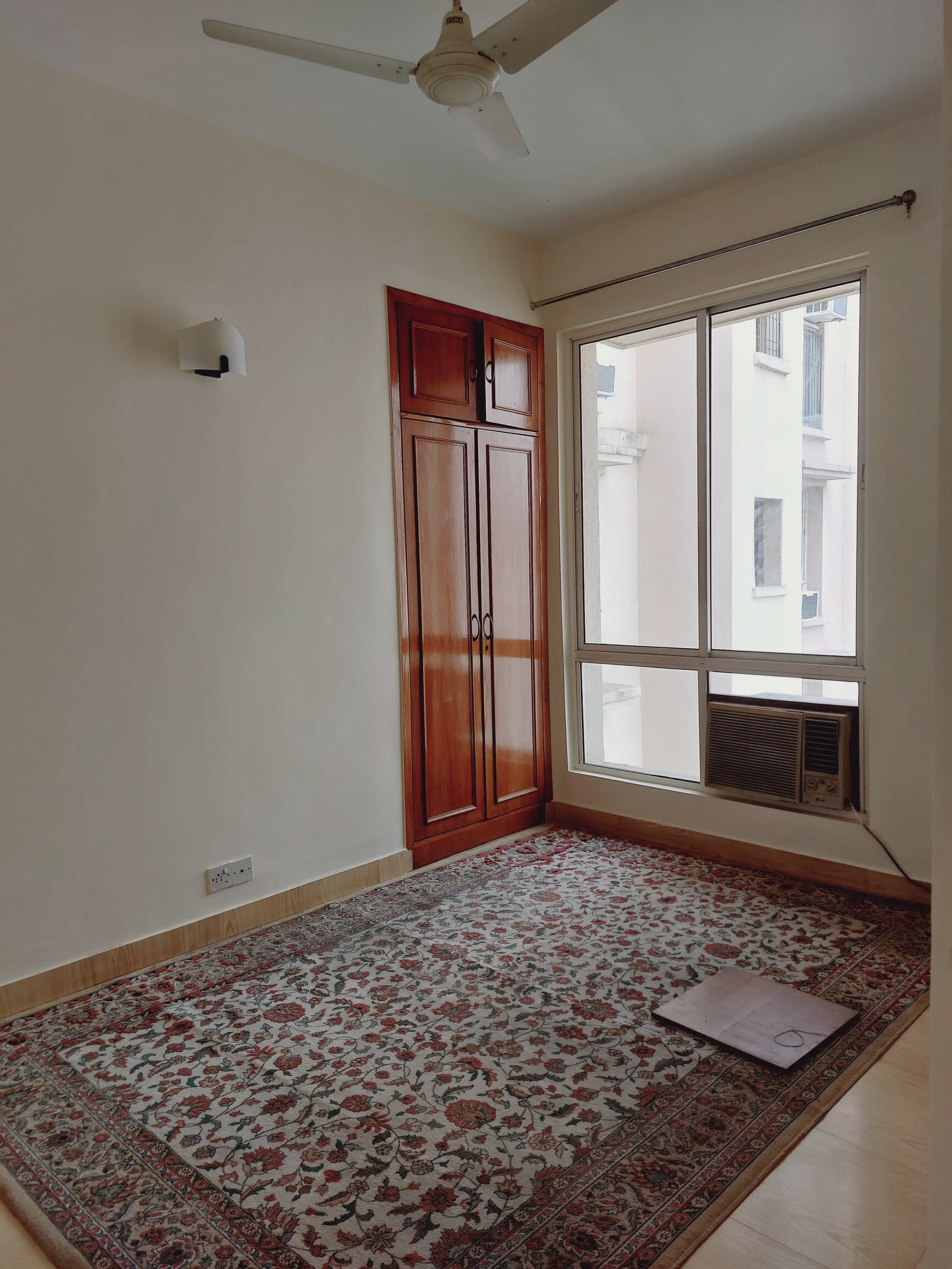 2 BHK 1150 Sq.Ft. Apartment in DLF Regency Park I