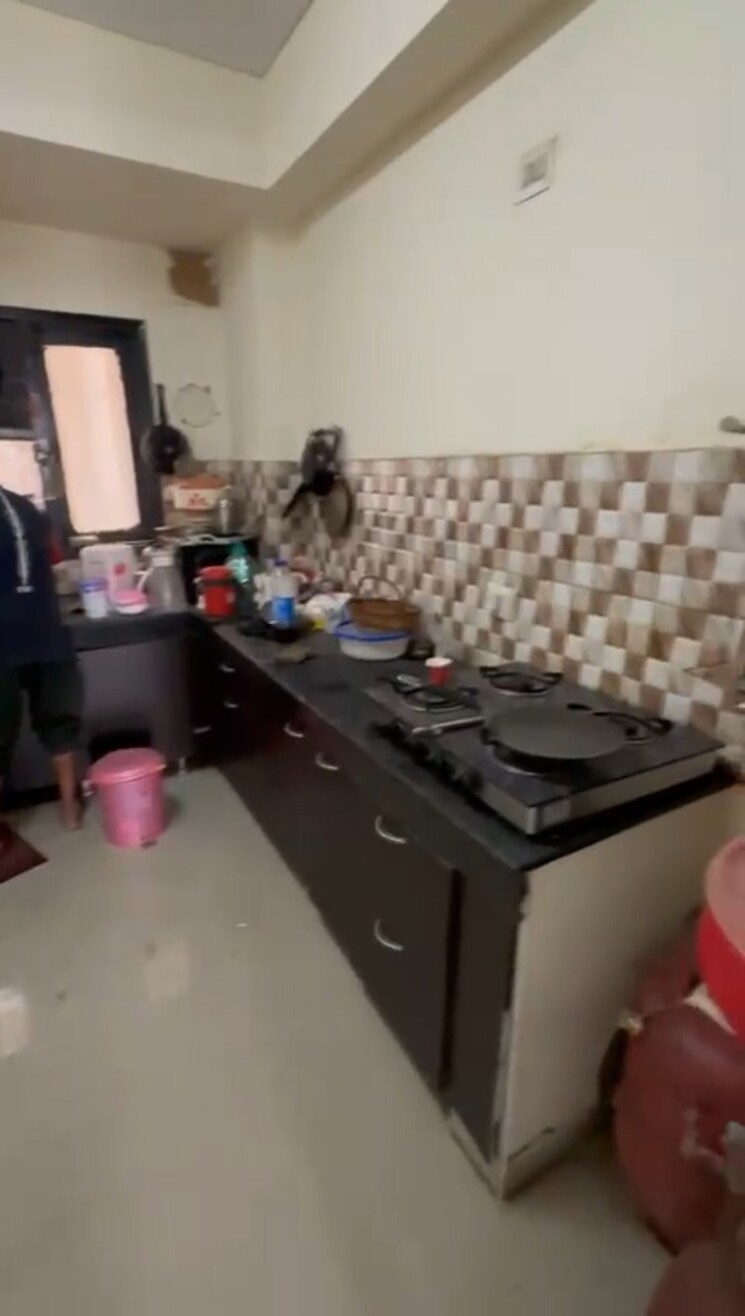 Kitchen, rps-savana 3 Bedroom 1570 Sq.Ft. Apartment In Sector 88 Faridabad 9105587